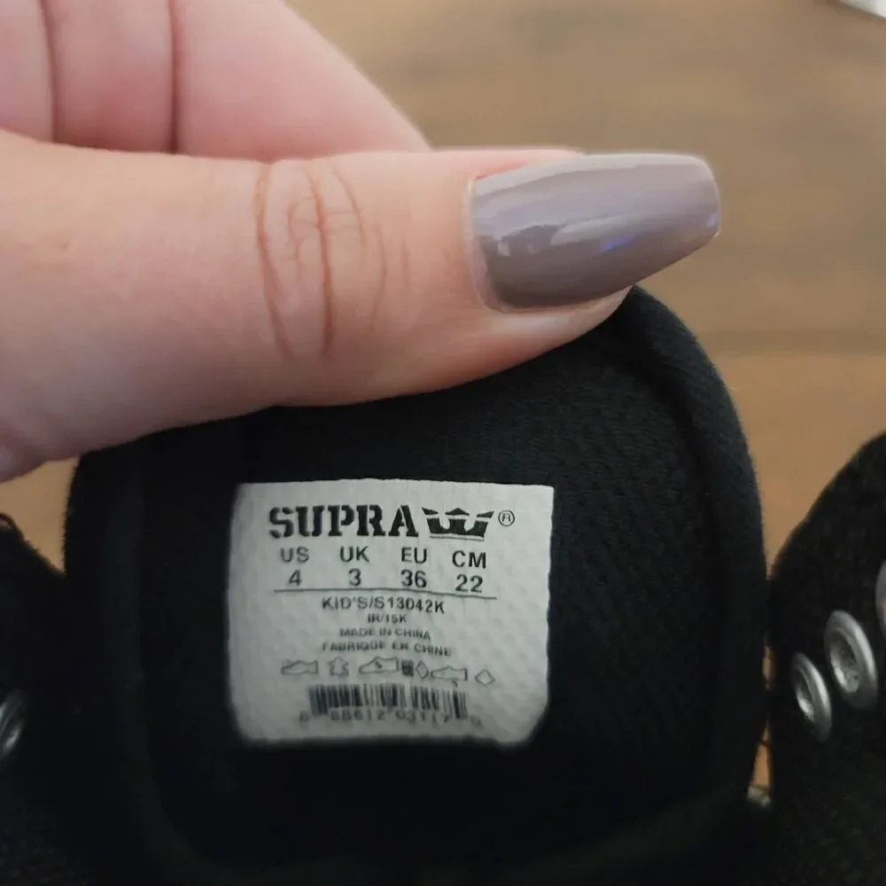 Supra Muska 001 Silver High Top Skate Shoe Sz 4